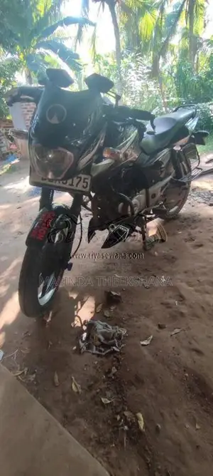 Bajaj Pulsar 150 2017 Motorbike (Used)