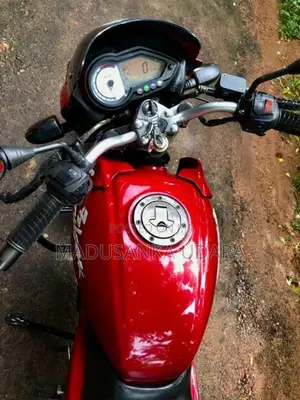 Bajaj Pulsar 200 2008 Motorbike (Used)