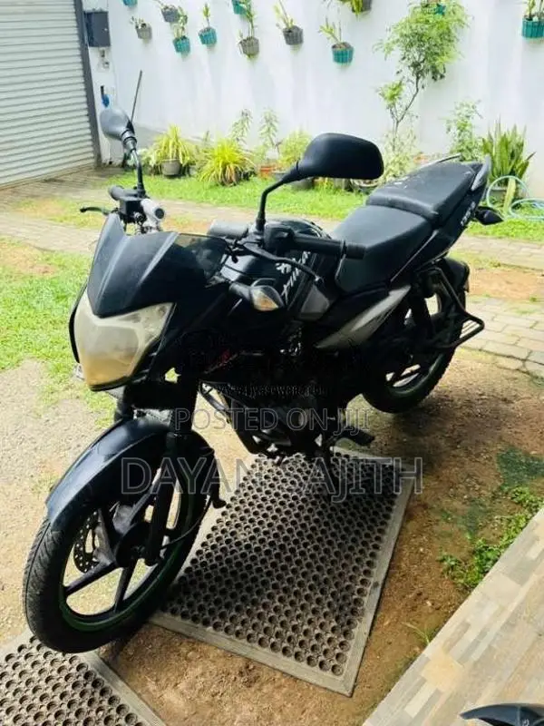 Bajaj Pulsar 135 2011 Motorbike (Used)