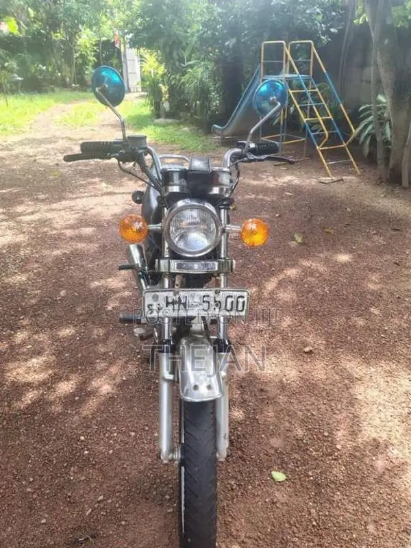 Suzuki GN125 2003 Motorbike (Used)
