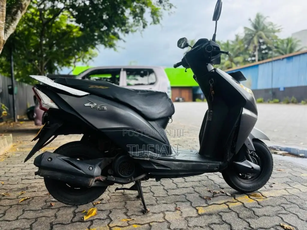Honda DIO 110 2012 Motorbike (Used)