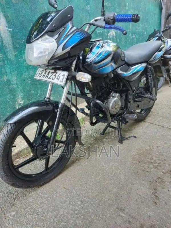 Bajaj Discover 2013 Motorbike (Used)
