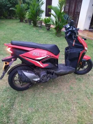 Hero ZOOM 110 2025 Motorbike (Used)