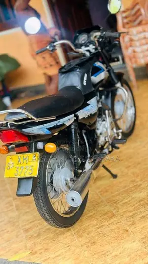 Bajaj CT-100 2011 Motorbike (Used)