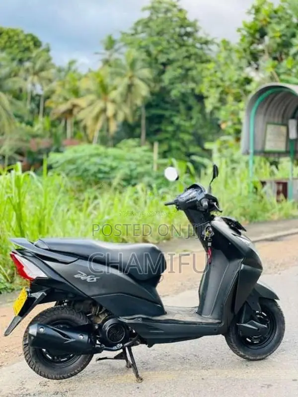 Honda Dio 2012 Motorbike (Used)