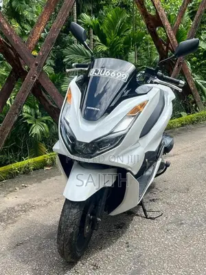 Honda PCX 160 2025 Motorbike (Used)