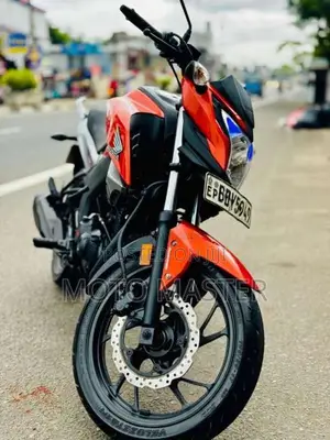 Honda Cb Hornet 2016 Motorbike (Used)