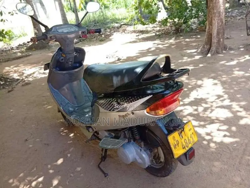 TVS Scooty Pep 2011 Motorbike (Used)