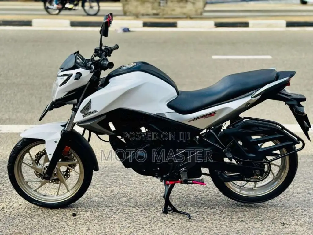 Honda Cb Hornet 2018 Motorbike (Used)
