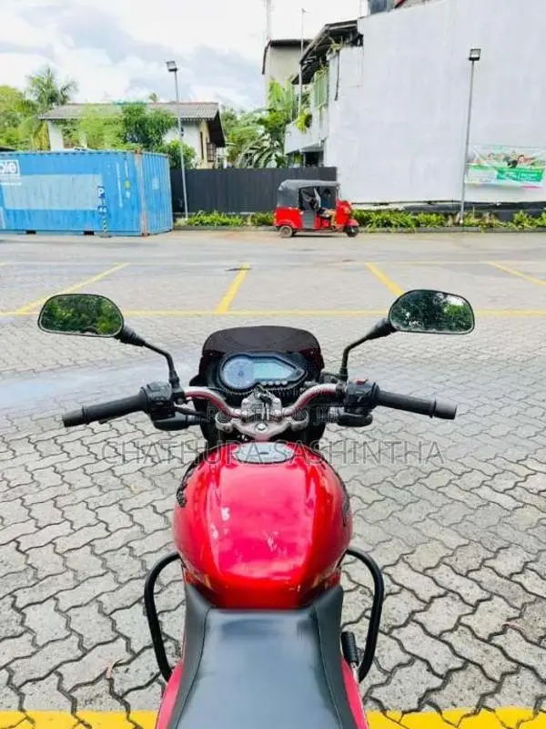 Bajaj Pulsar 2010 Motorbike (Used)