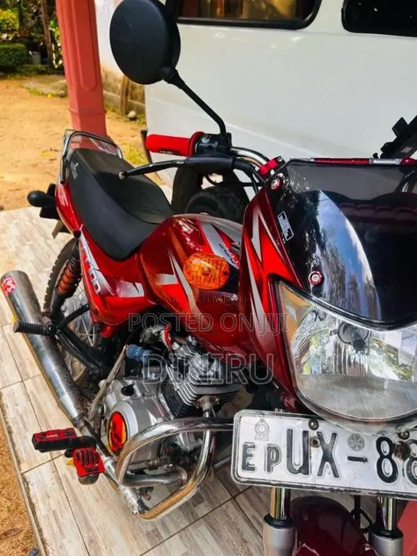 Bajaj CT-100 2009 Motorbike (Used)
