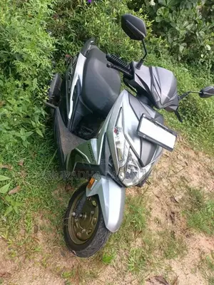 Honda Dio 2025 Motorbike (Used)