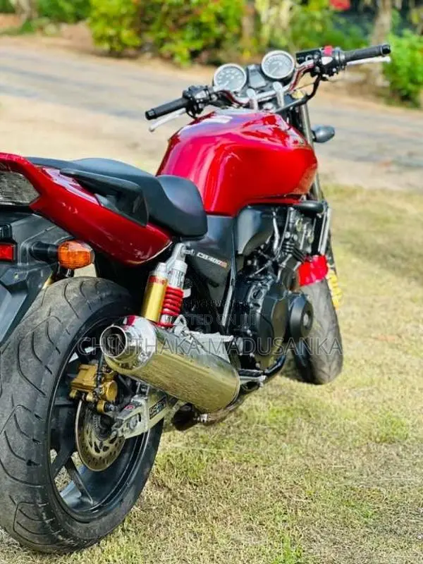 Honda Cb 400 2018 Motorbike Unregistered (Recondition)