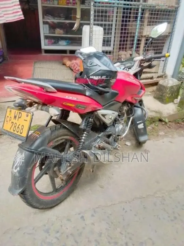 Bajaj Pulsar 2011 Motorbike (Used)