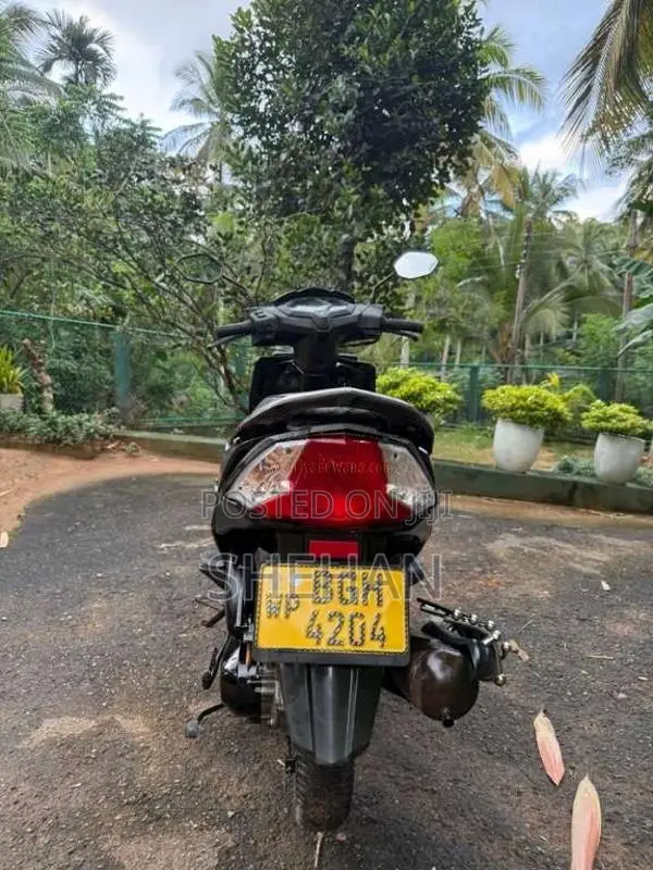 Honda Dio 2018 Motorbike (Used)