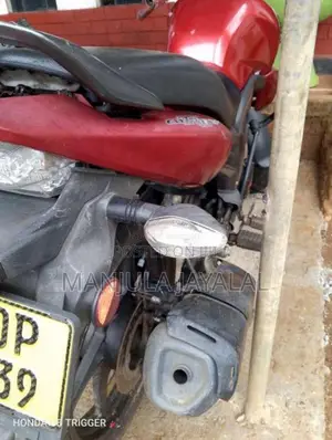 Honda Cb Trigger 2016 Motorbike (Used)