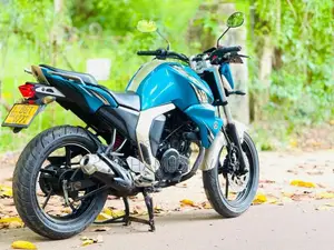 Yamaha FZ Version 2.0 2018 Motorbike (Used)