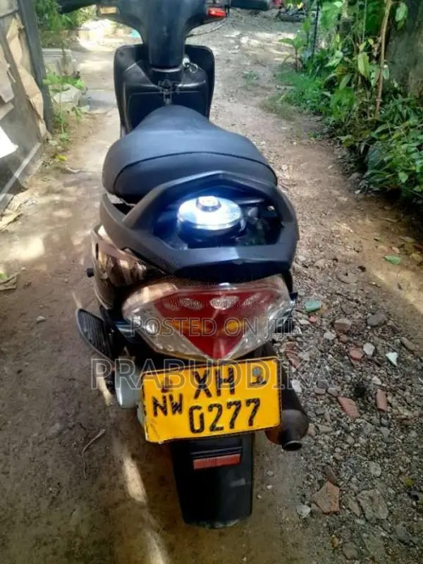 TVS Scooty Streak 2012 Motorbike (Used)
