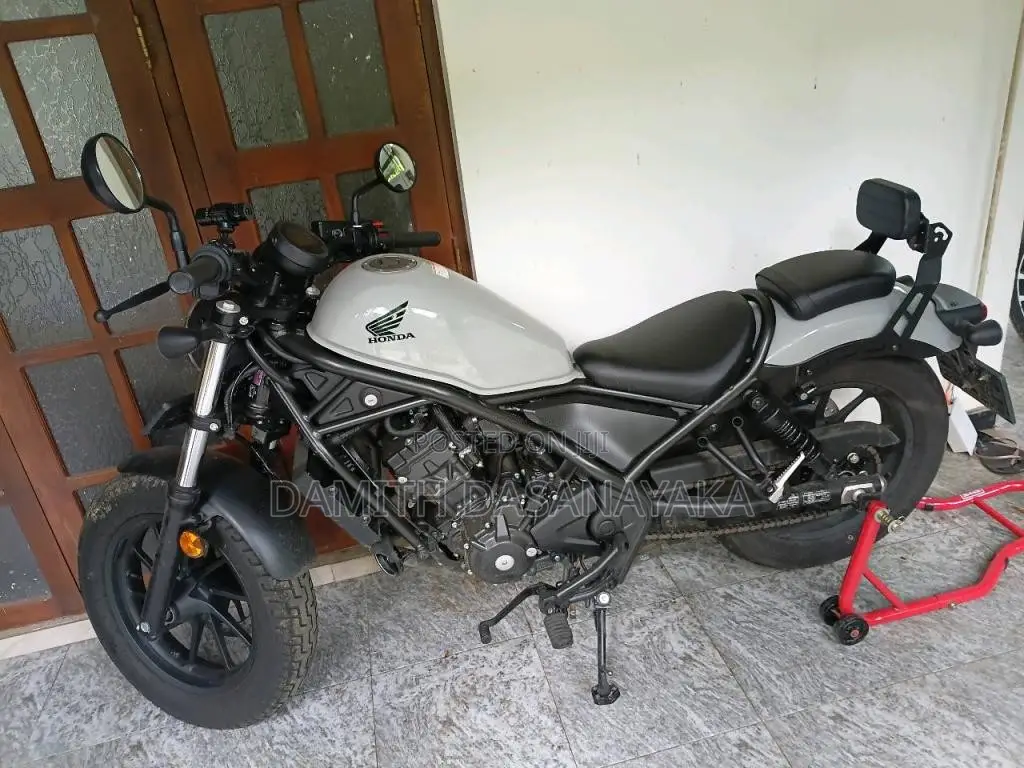 Honda Rebel 250 2023 Motorbike (Used)