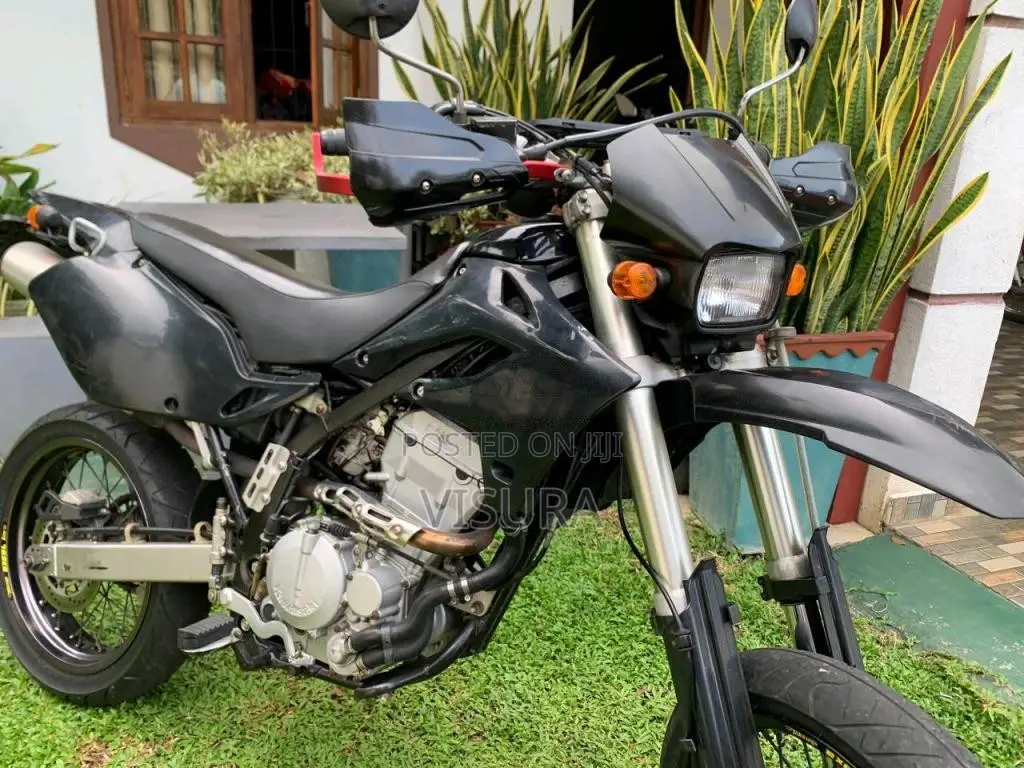 Kawasaki D Tracker 2009 Motorbike Unregistered (Recondition)