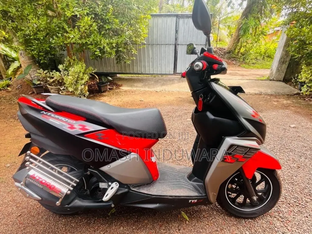 TVS Ntorq 2025 Motorbike (Used)