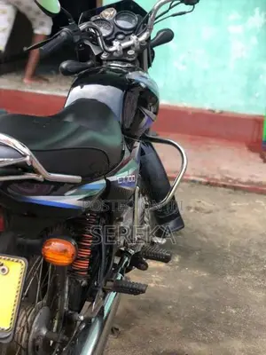 Bajaj CT-100 2017 Motorbike (Used)