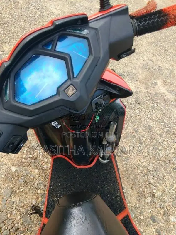 Honda Dio 2019 Motorbike (Used)