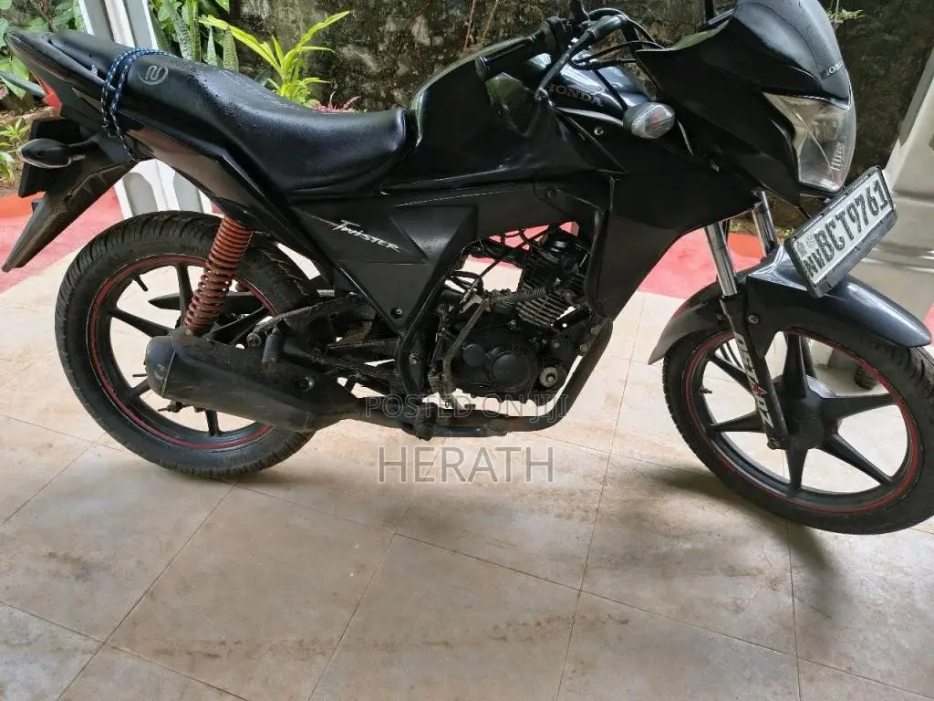 Honda CB Twister 2015 Motorbike (Used)