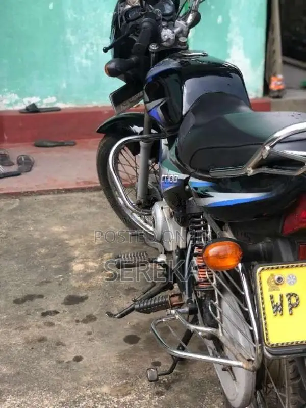 Bajaj CT-100 2017 Motorbike (Used)