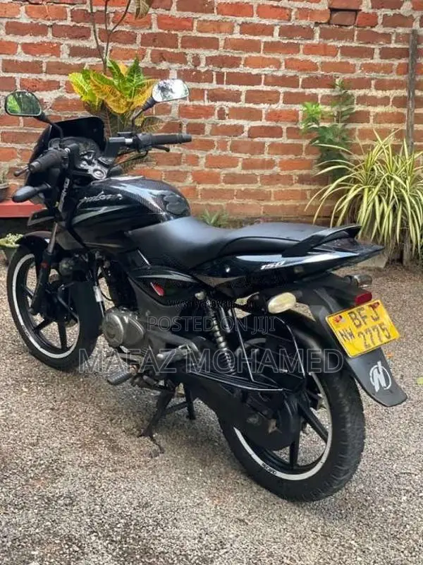 Bajaj Pulsar 150 2017 Motorbike (Used)