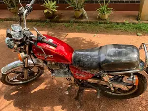 Suzuki GN125 2016 Motorbike (Used)