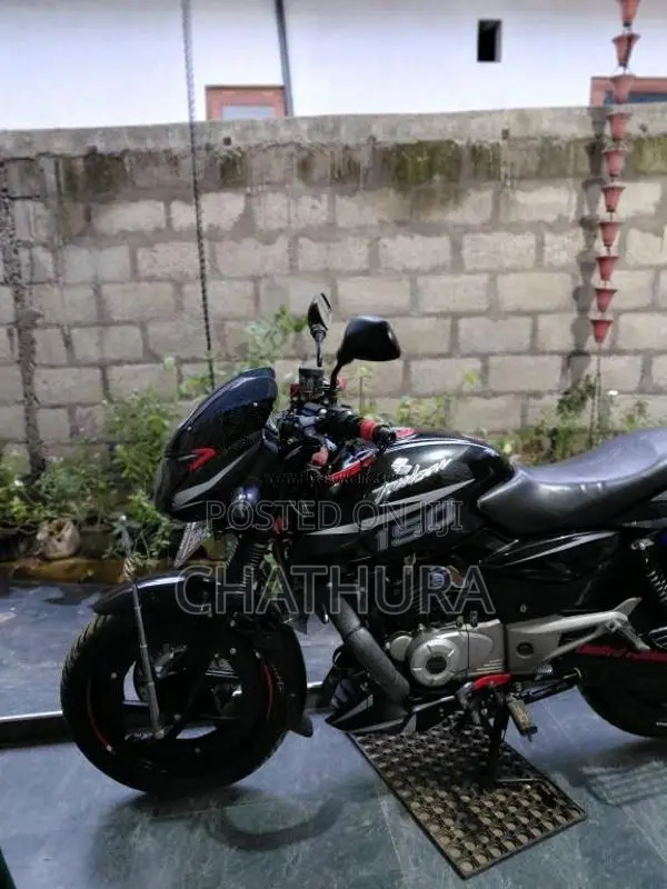 Bajaj PULSAR 150 2016 Motorbike (Used)