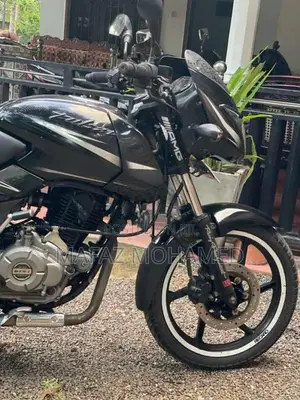 Bajaj Pulsar 150 2017 Motorbike (Used)