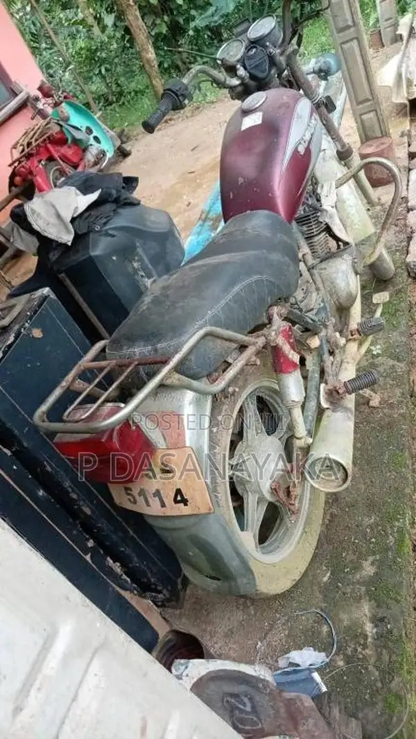 Suzuki GN125 1987 Motorbike (Used)
