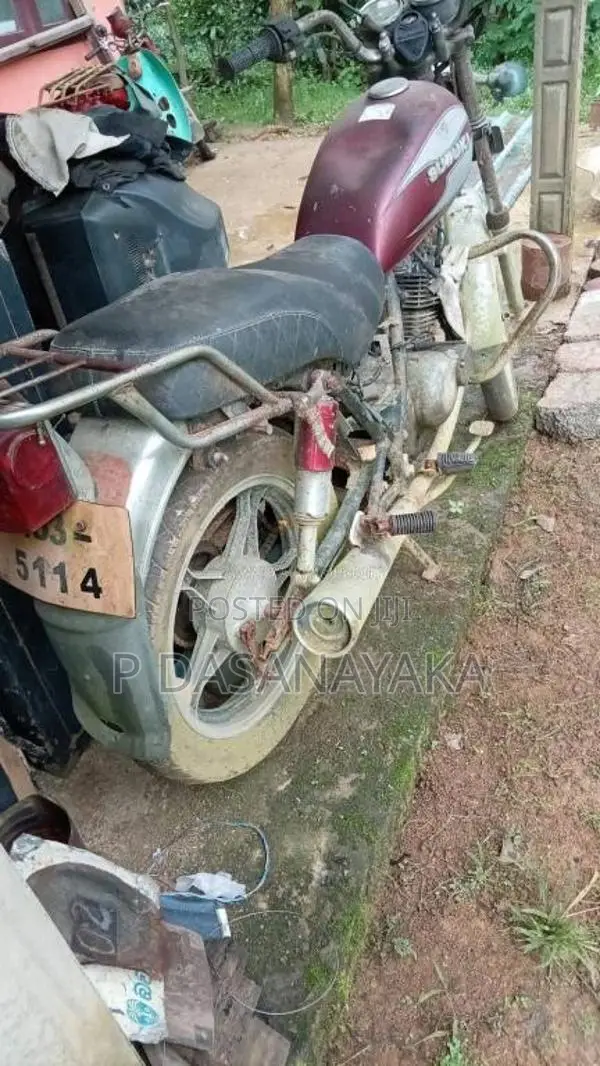 Suzuki GN125 1987 Motorbike (Used)