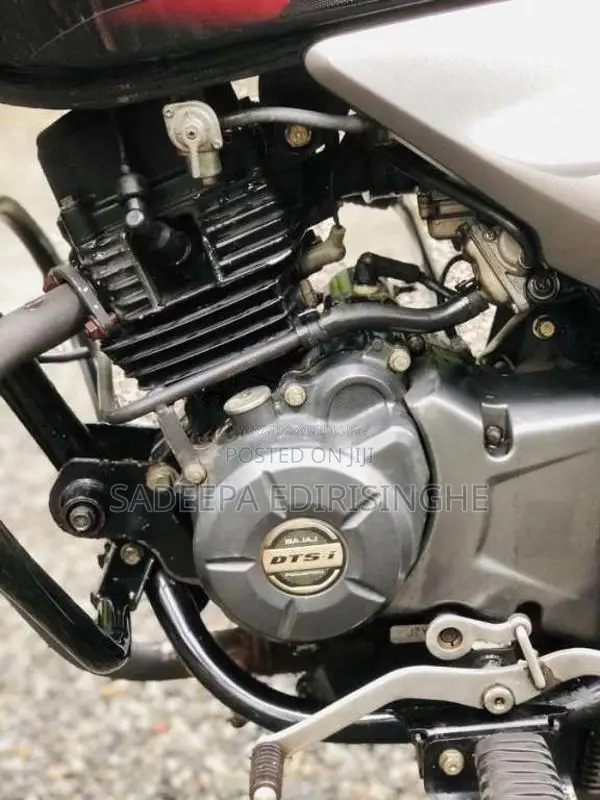 Bajaj Discover 125 2020 Motorbike (Used)