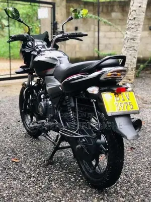 Bajaj Discover 125 2020 Motorbike (Used)