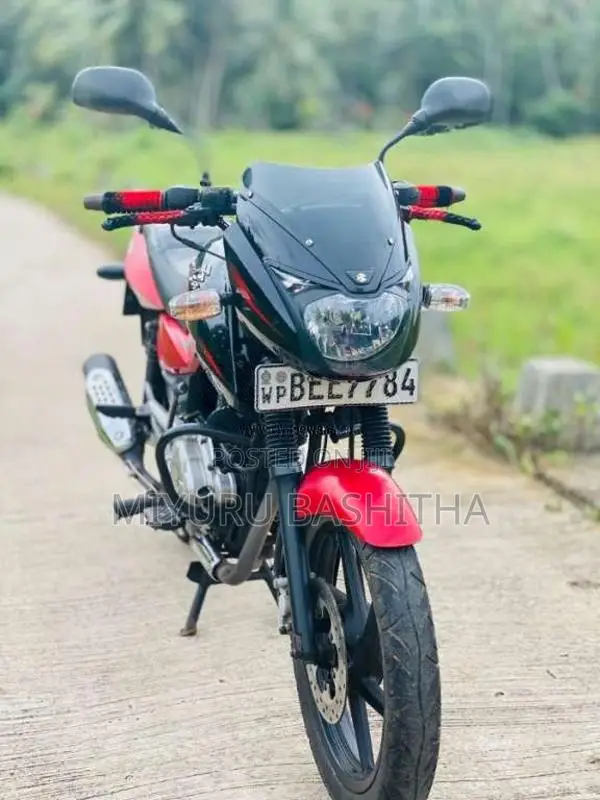 Bajaj Pulsar 2016 Motorbike (Used)