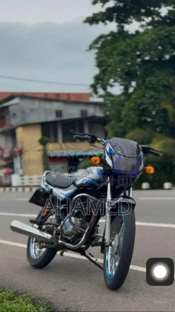 Bajaj CT-100 2016 Motorbike (Used)