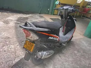 TVS Scooty Streak 2013 Motorbike (Used)