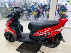 Yamaha Ray Z 2016 Motorbike (Used)