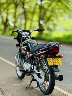 Bajaj CT-100 2016 Motorbike (Used)