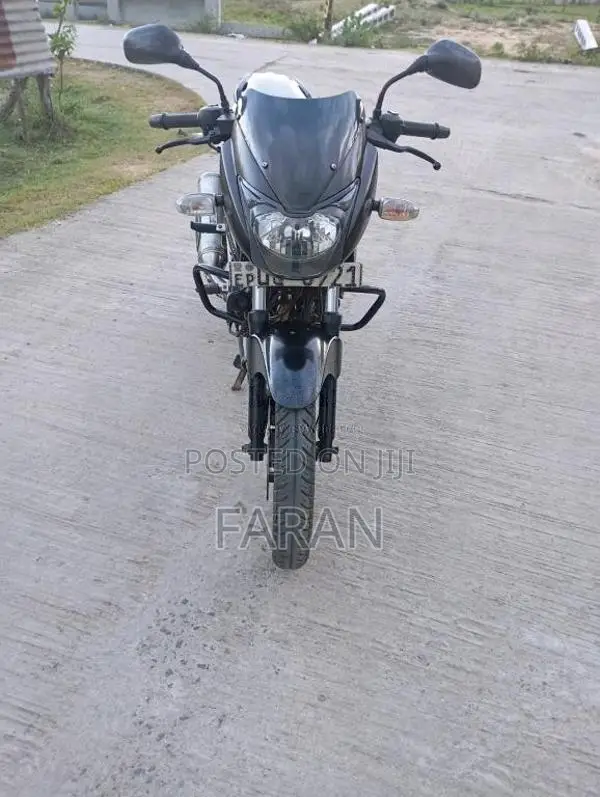 Bajaj Pulsar 200 2009 Motorbike (Used)