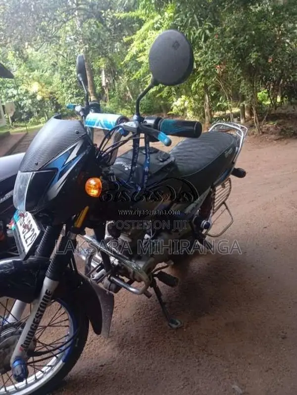 Bajaj CT-100 2013 Motorbike (Used)