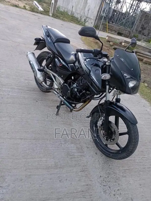 Bajaj Pulsar 200 2009 Motorbike (Used)