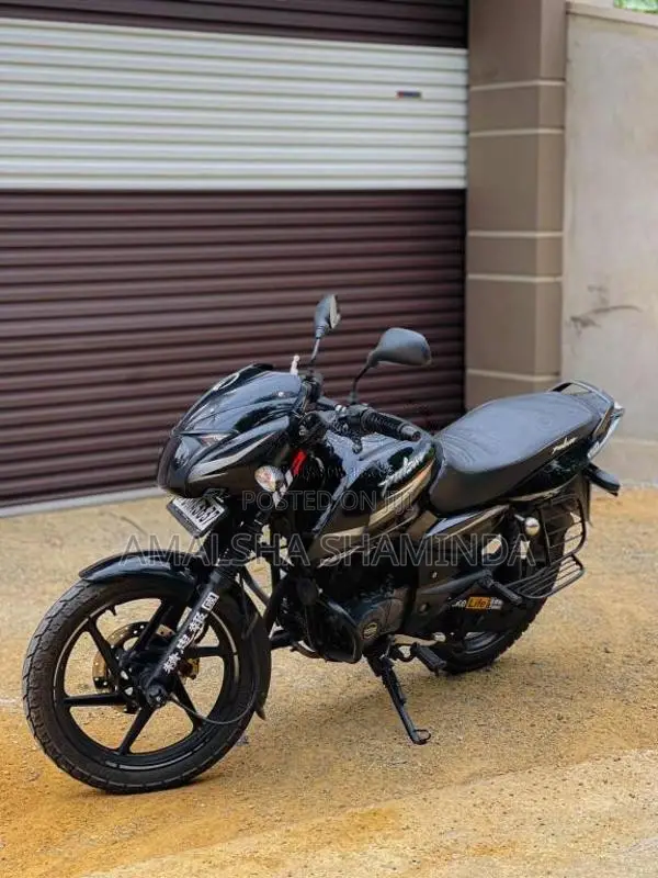 Bajaj Pulsar 150 2018 Motorbike (Used)