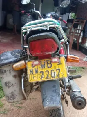 Hero-Honda Cd Dawn 2010 Motorbike (Used)