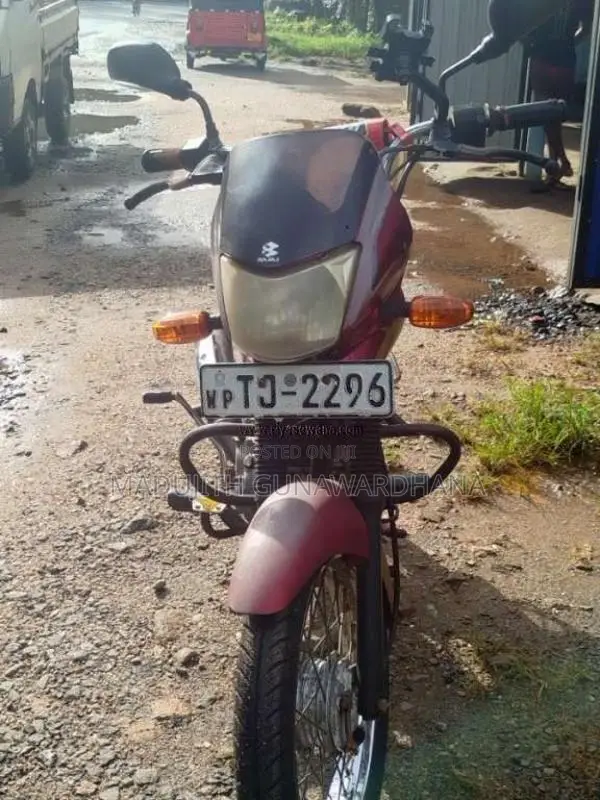 Bajaj Platina 2006 Motorbike (Used)