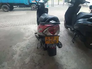 TVS Scooty Streak 2012 Motorbike (Used)