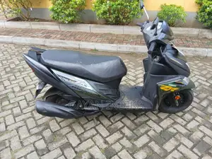 Yamaha 110 2018 Motorbike (Used)